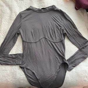 Ribbed Gray Bodysuit